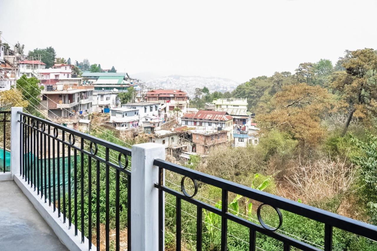 Oyo 18759 Nirvana Guest House Shillong Esterno foto